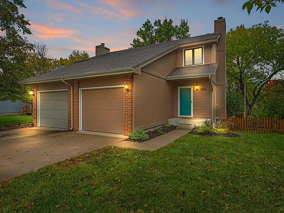 3rd image of 3414 SE Walnut Dr