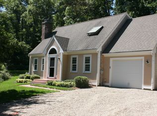 47 Fox Hollow Ln, Osterville, MA 02655