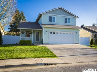 806 Riverbow Ave NW, Albany, OR 97321