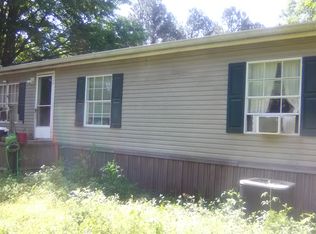 1860 Moses Dingle Rd, Summerton, SC 29148