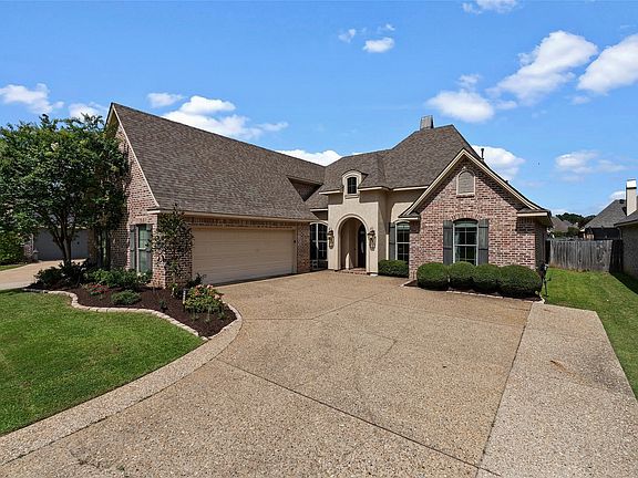 3rd image of 9969 Loveland Ct