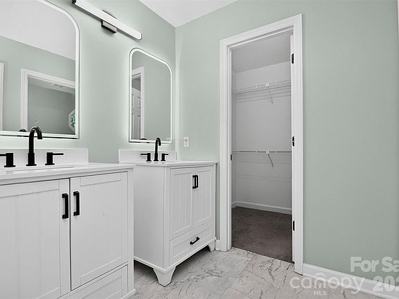 5th image of 4015 Thistledown Ct