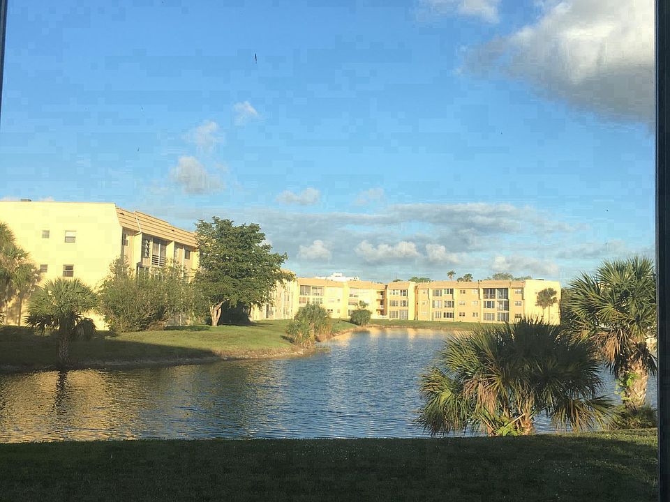 1st image of 8220 Sunrise Lakes Blvd APT 112