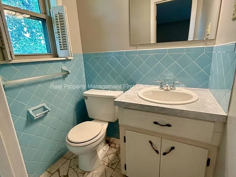 11912 Rye Hill Rd S — Photo 47