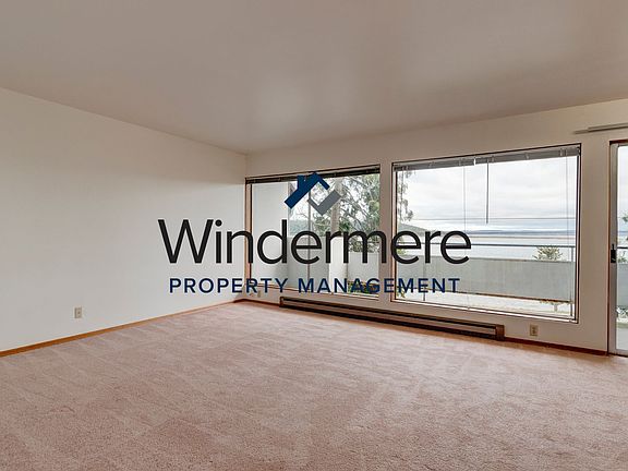 4th image of 1031 SE Maylor St APT 203