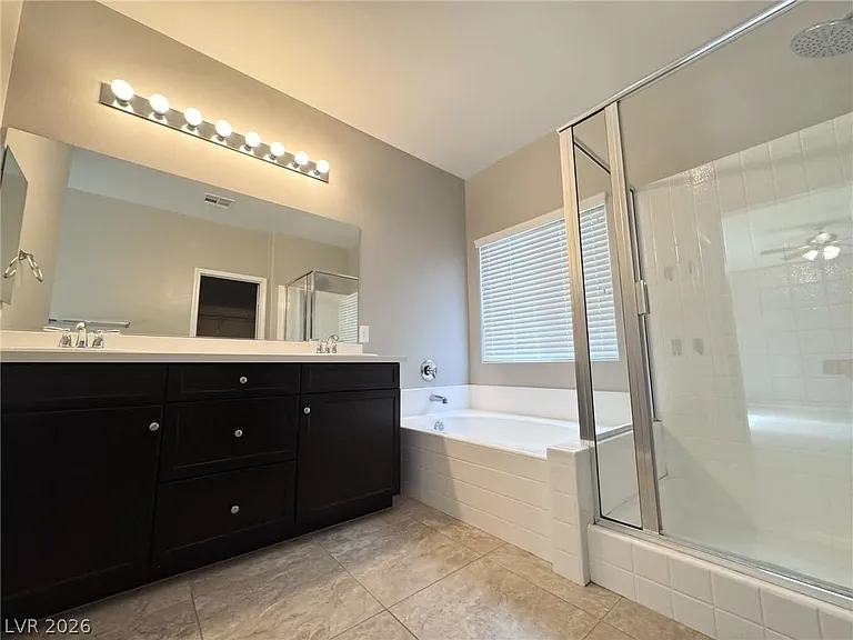 7381 Amesbury St — Photo 14