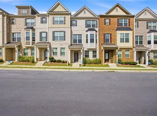 594 Amarante Cir, Lawrenceville, GA 30046