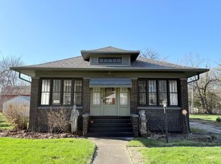 (Undisclosed Address), Saunemin, IL