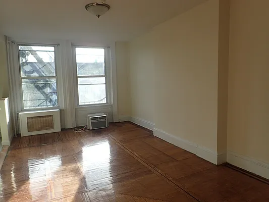 Rented by Brooklyn Heights Real Estate Inc | media 36