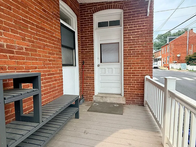 326 S Christian St — Photo 12