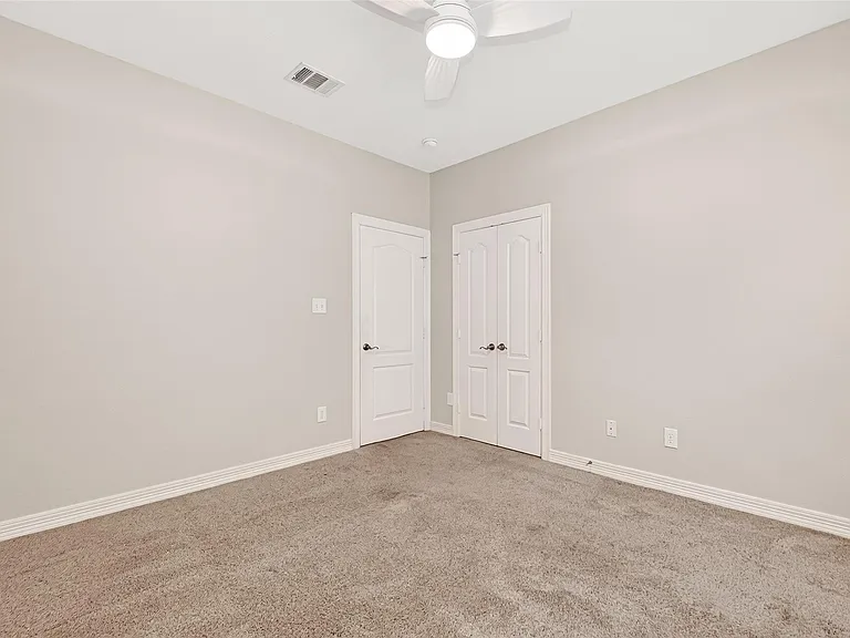 127 Monterrey Rd W — Photo 40