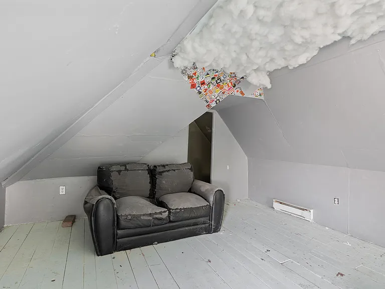 40 Ashley St — Photo 18