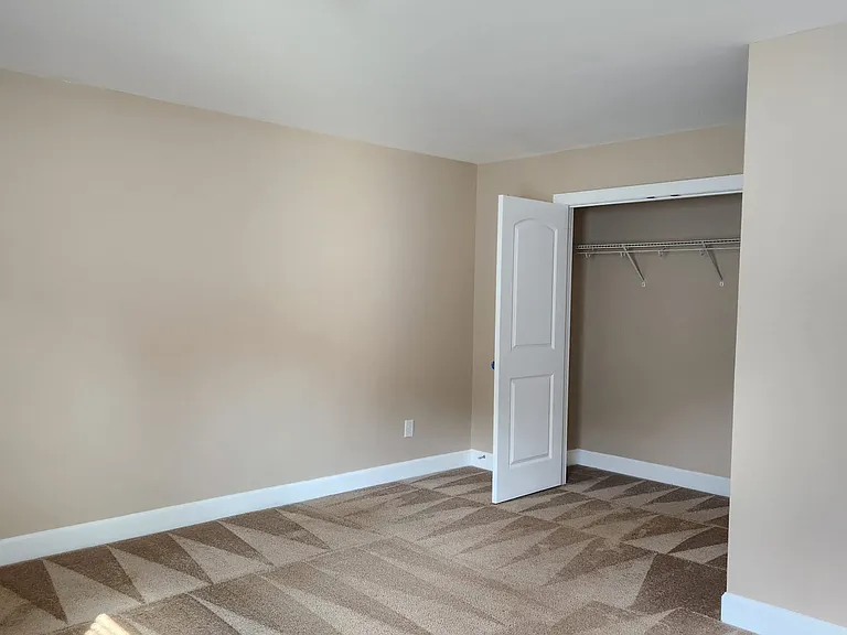 5425 Broadleaf Rd — Photo 8