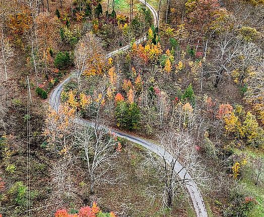 From Valley View Rd south