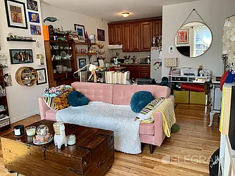 Rented by (Legacy) Elegran