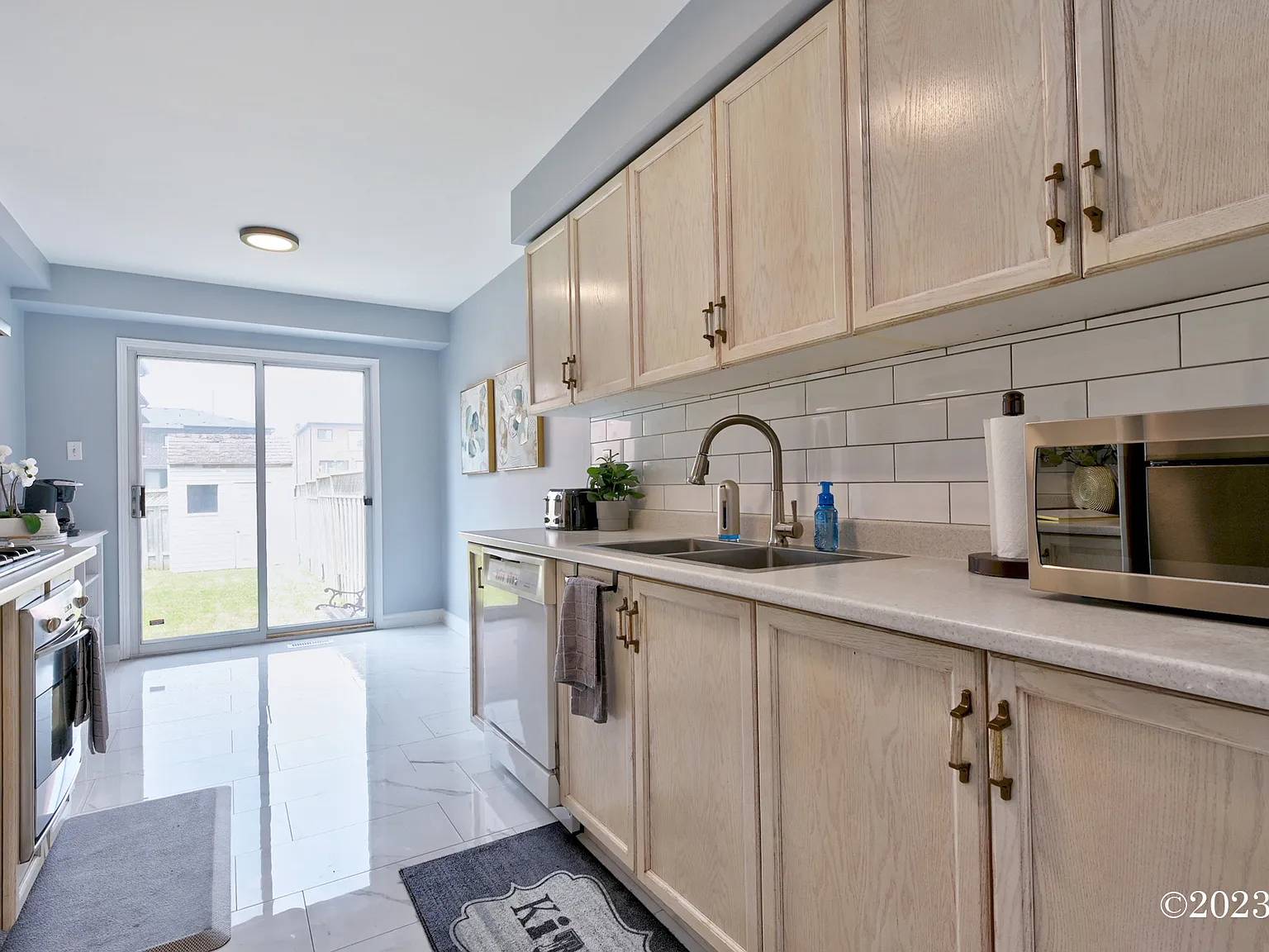 38 Pine Gate Place Room Rental — Photo 4