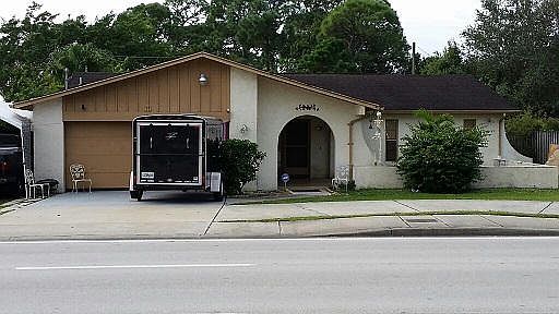 1st image of 414 SE Port St Lucie Boulevard