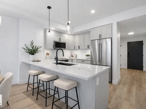 260 Bellerose Dr #516, Saint Albert, AB T8N 1C5