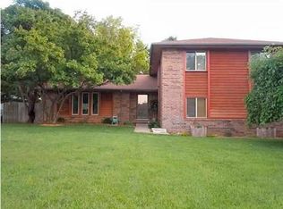 521 Southeast Dr, Clearwater, KS 67026