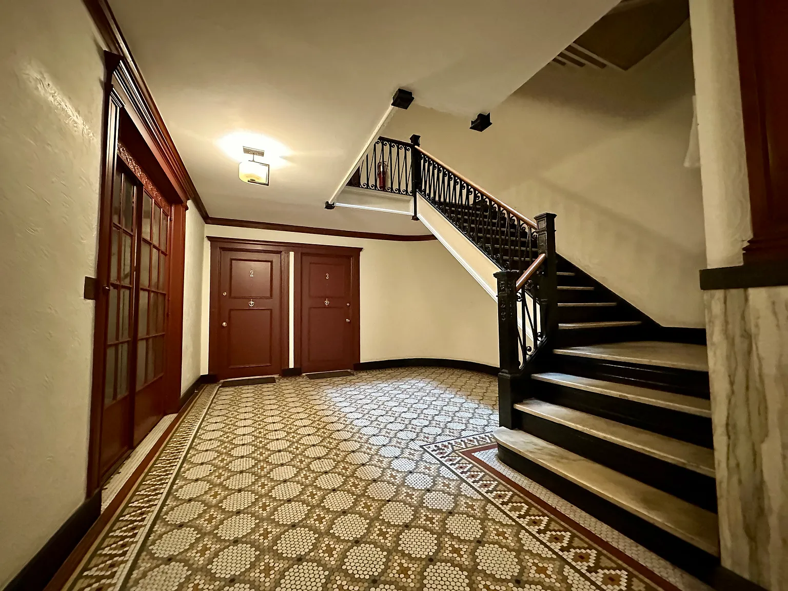 3 bed, 1500 sqft, $5,600 — Photo 4