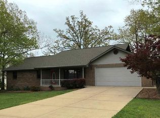 2303 Russell Ln, Mountain Home, AR 72653