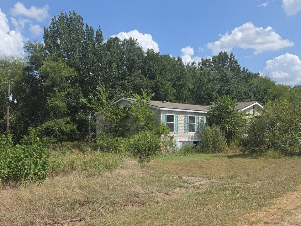 2nd image of 146 Colonna Dr