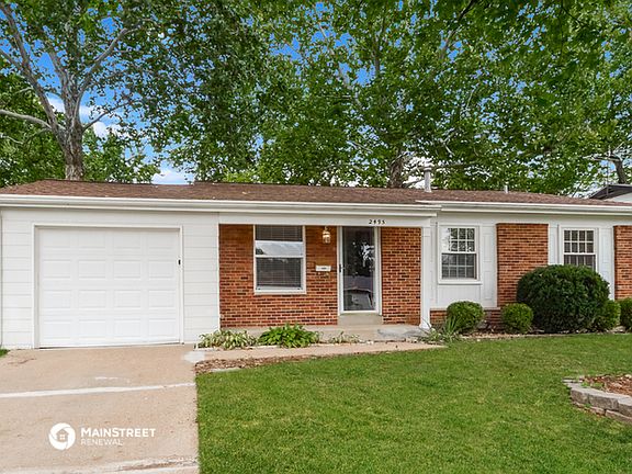 2nd image of 2495 Teakwood Manor Dr