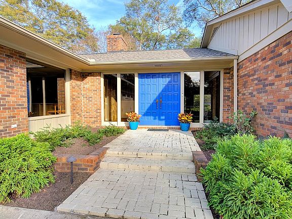 4th image of 205 Bentway Ln