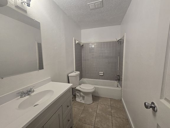 4th image of 3714 Avenue S APT 5