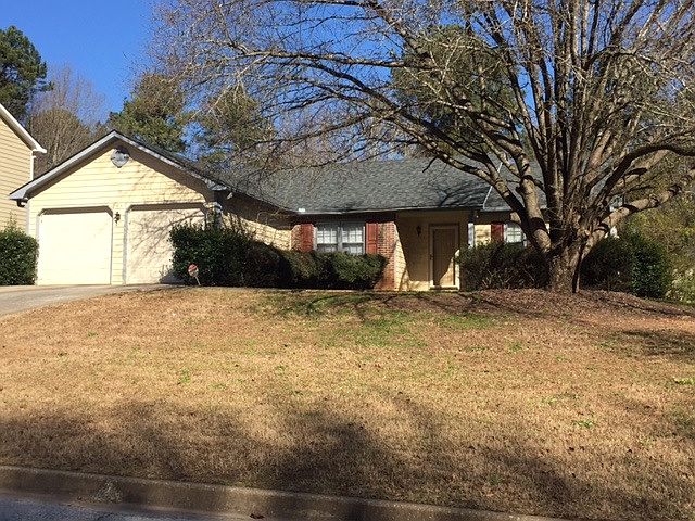 2nd image of 2447 Windridge Dr NE