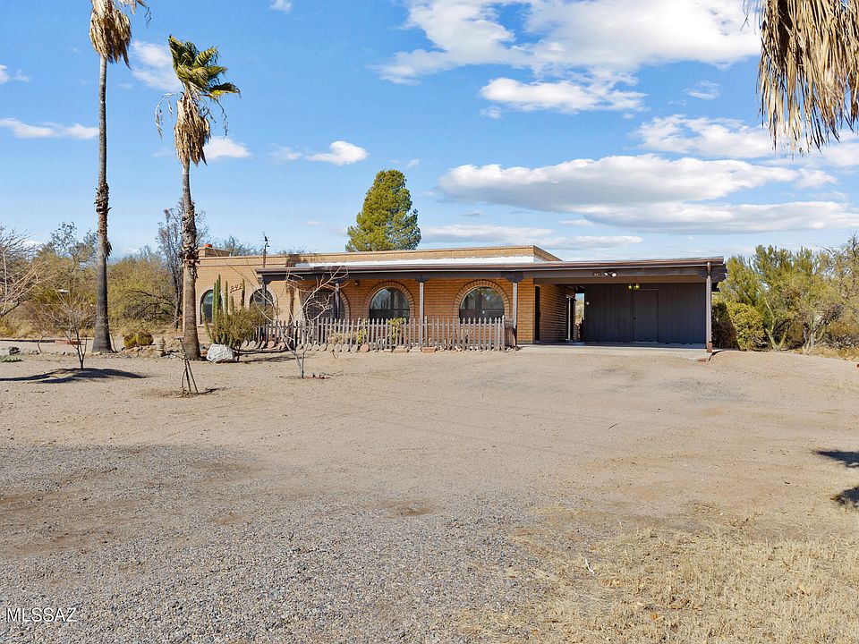 1st image of 842 W Calle De Marzo