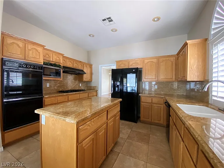 7816 Waterfalls Ave — Photo 13
