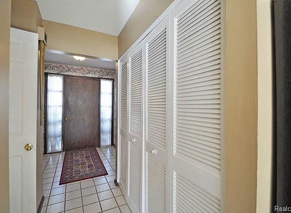 2nd image of 36699 Vicary Ln