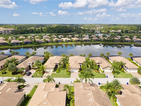3rd image of 11610 Giulia Dr