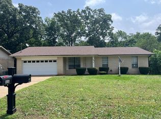 108 Ridgeview St, Hot Springs, AR 71901