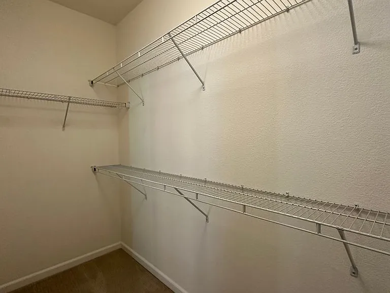 789 Carbon Ct — Photo 19