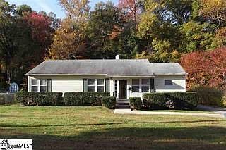 1st image of 9 Blythewood Dr