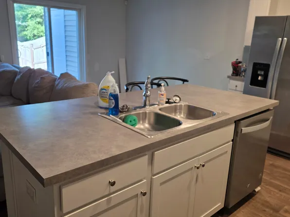 216 Spencer Cir, Summerville, SC 29485