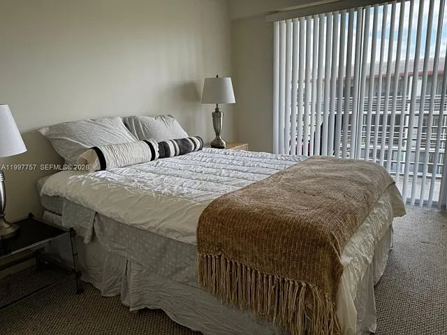 536 Fanshaw #M — Photo 9