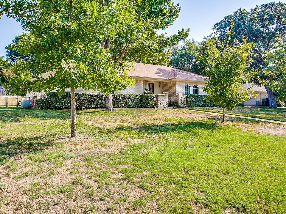 613-s-parkridge-dr-mansfield-tx-High-Res-1.jpg