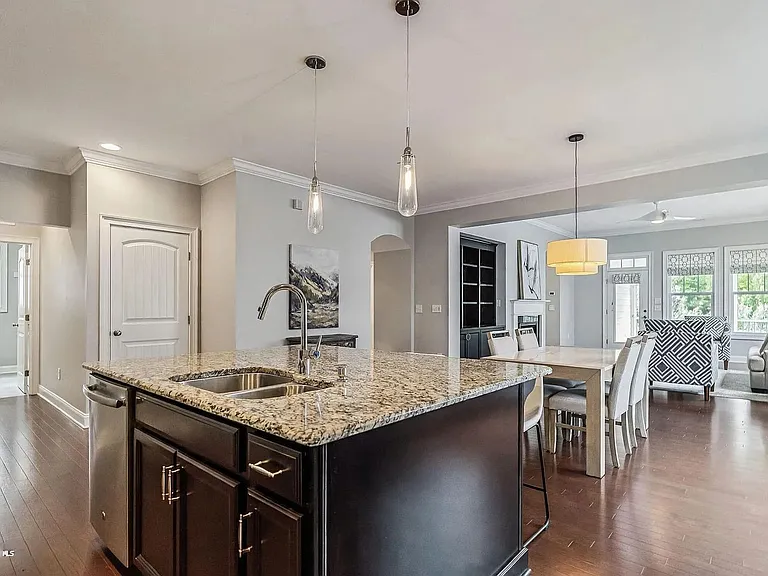 137 Lucky Ribbon Ln — Photo 8