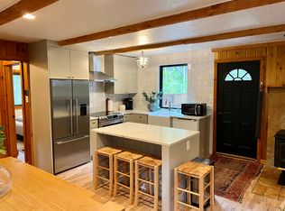 (Undisclosed Address), Lyons, CO 80540