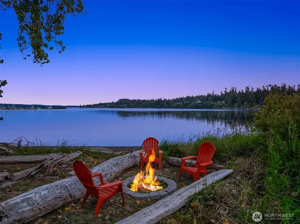 10737 NE West Kingston Road, Kingston, WA 98346