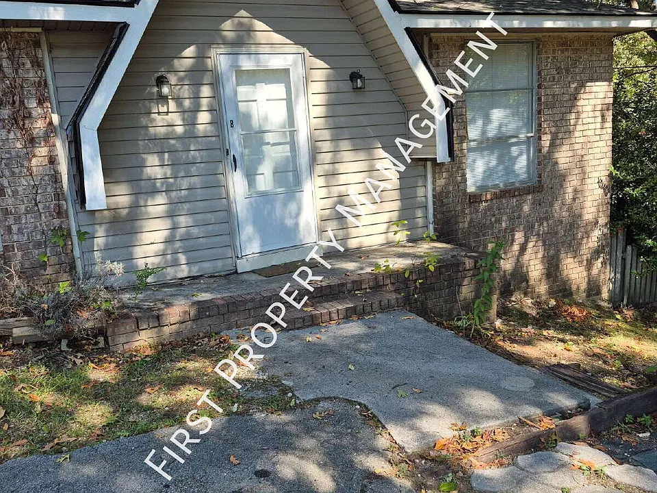 5100 Eldridge Rd #B