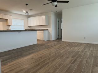 747 Park Manor Dr, Orlando, FL 32825