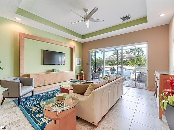 3rd image of 15088 Stella Del Mar Ln