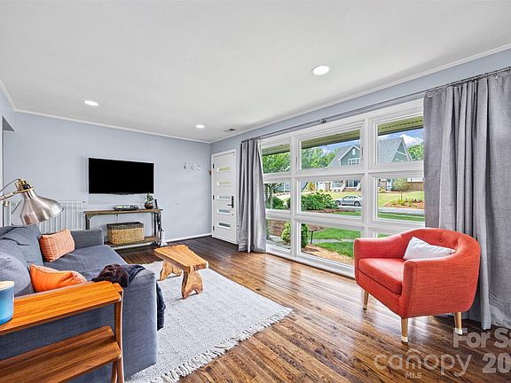 4th image of 4801 Murrayhill Rd