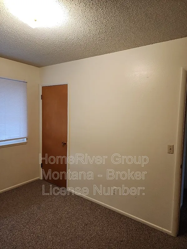 2 bed, 1.0 bath, $1,350 — Photo 3