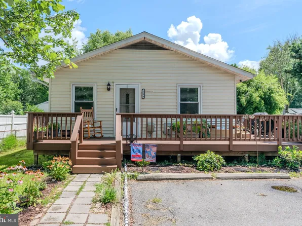 1179 Maple Ave, Shady Side, MD 20764