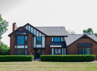 6651 Arlington Dr, West Bloomfield, MI 48322